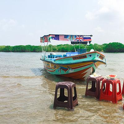 Negombo City Tour & Lagoon Boat Trip with Lunch